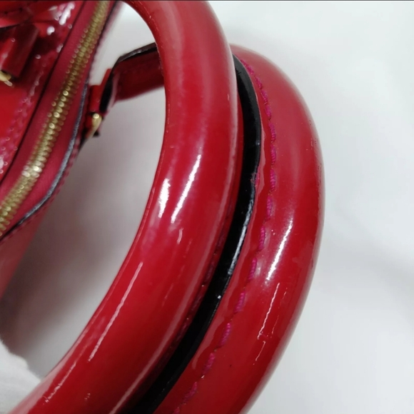 Louis Vuitton Hand Bag - Alma GM - Red Vernis - Picture 9 of 17